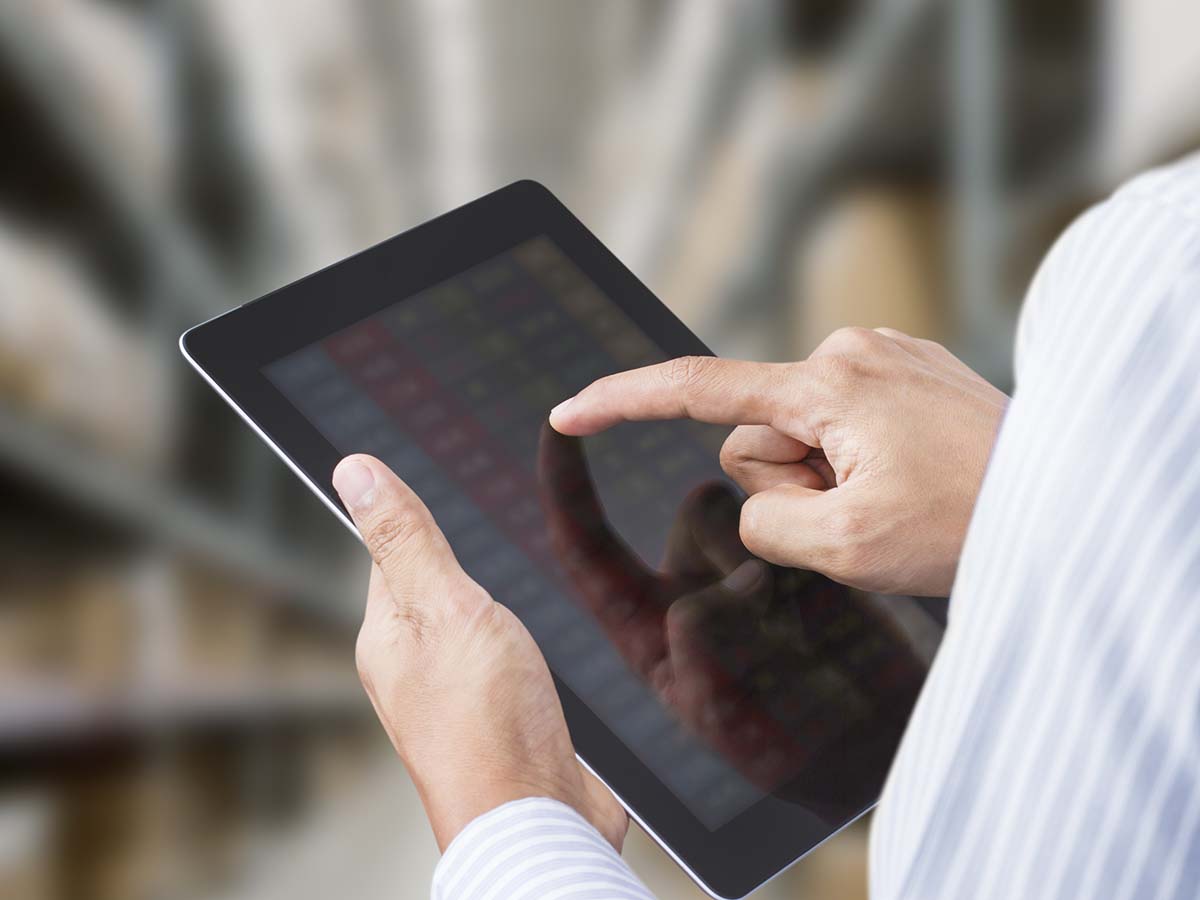 salesman with tablet